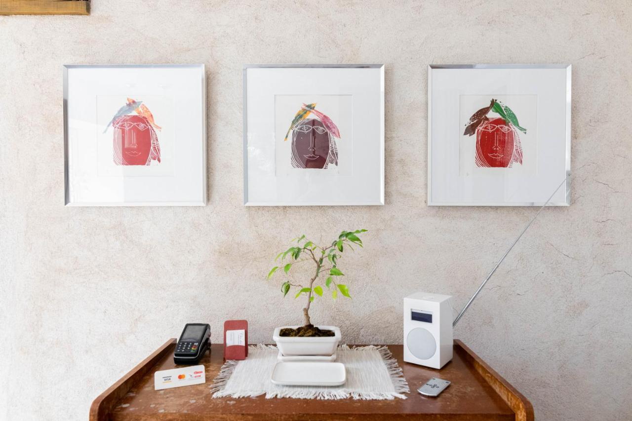โคล่ เด มูแล็ง Bed & Breakfast ปัวติเยร์ ภายนอก รูปภาพ